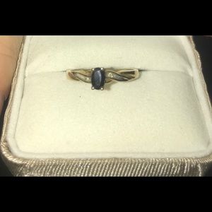 10k Sapphire Ring Size 7